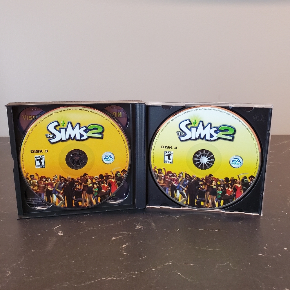 The Sims 2 Base Game for PC. Complete 4 Disc. - Picture 4 of 6